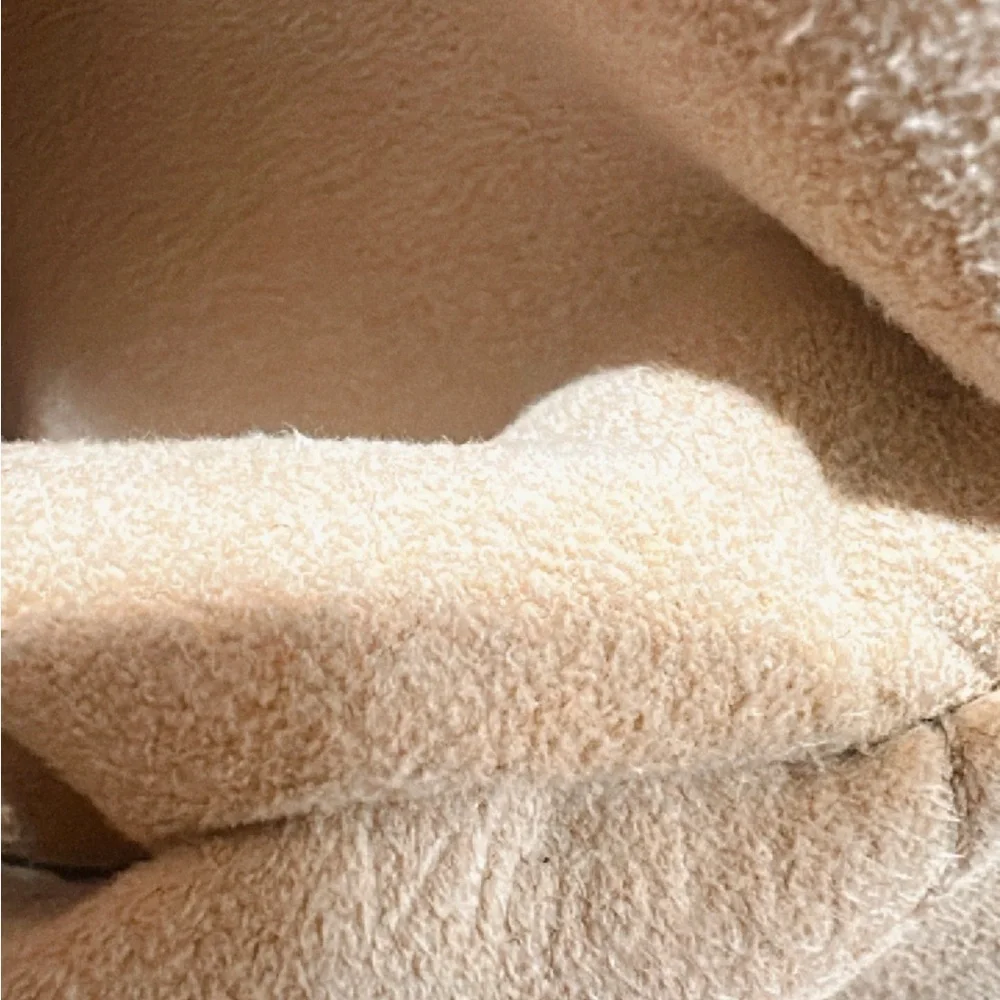 💯% Authentic Louis Vuitton ManhattanPM Monogram Handbag✨ - Picture 17 of 17